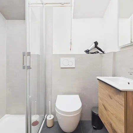 Near Zermatt With Stunning Views *