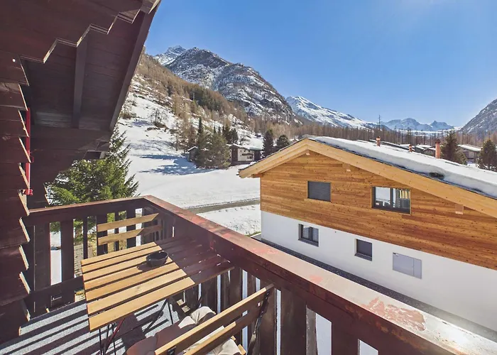 Near Zermatt With Stunning Views شقة رندة